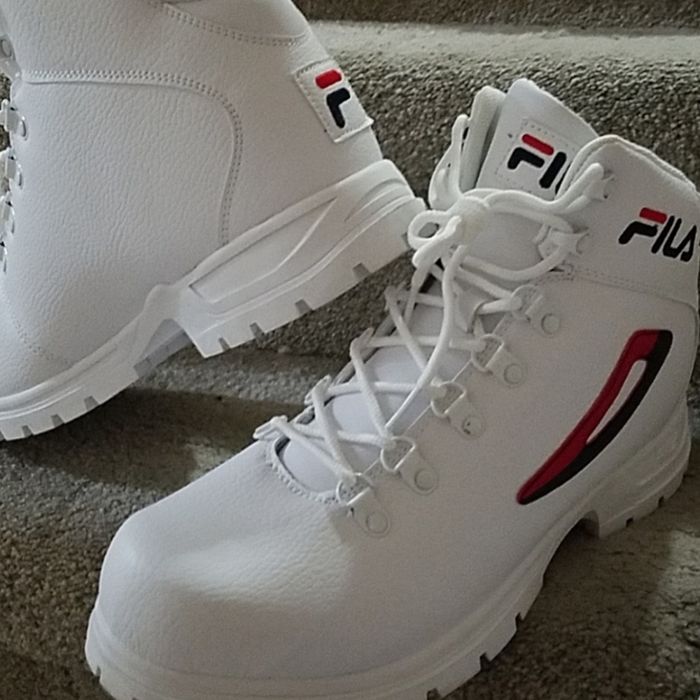 Fila size 12 NWT boots.